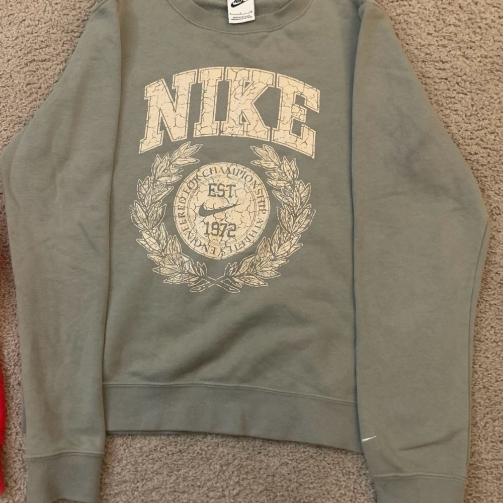 Nike Olive Green Crewneck Sweatshirt
